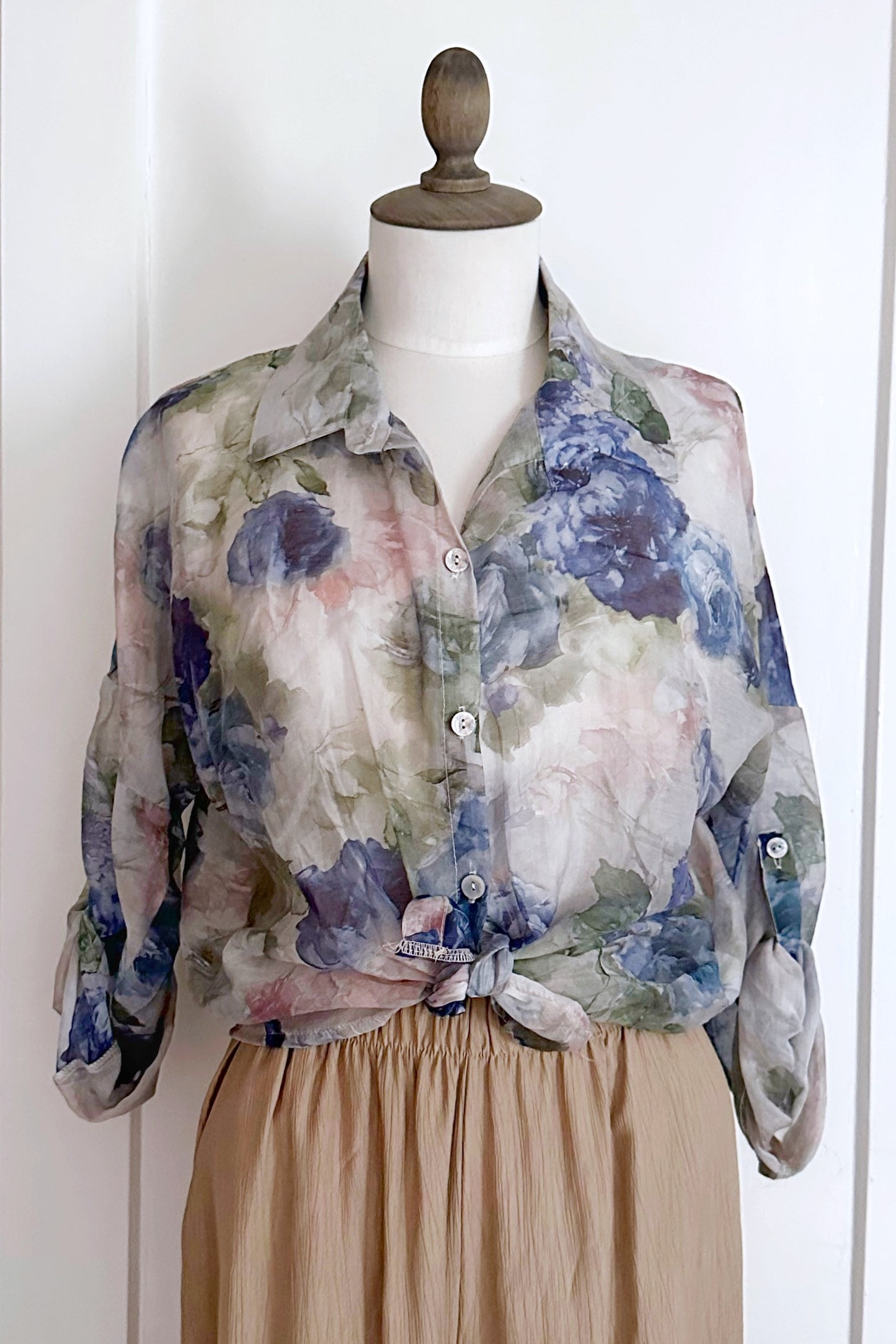 Blumenbluse aus Tencel
