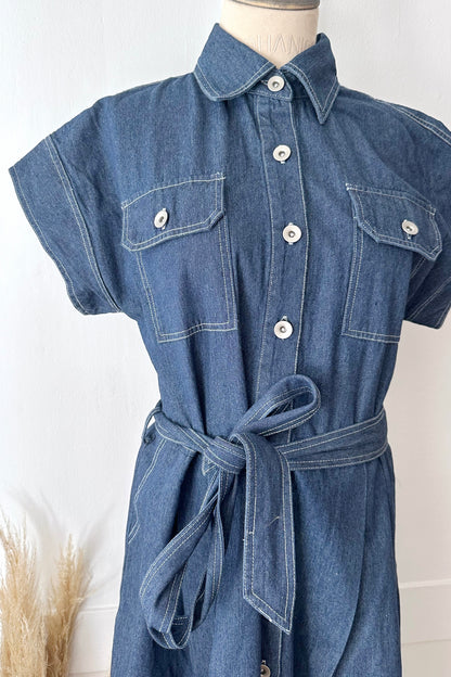 Zeitloses Jeans Midi Kleid