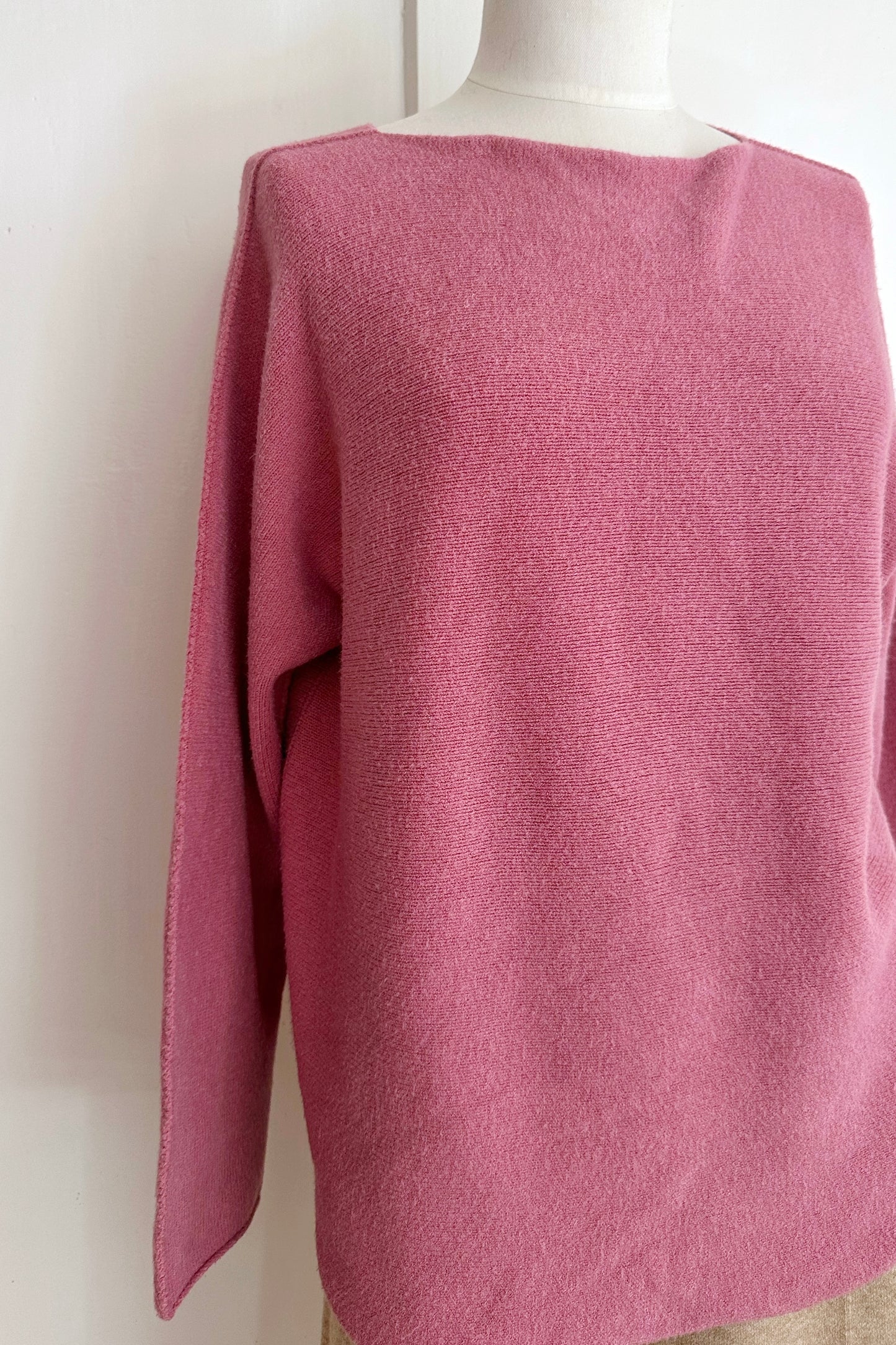 Strickpullover mit Rundhals aus Viskose