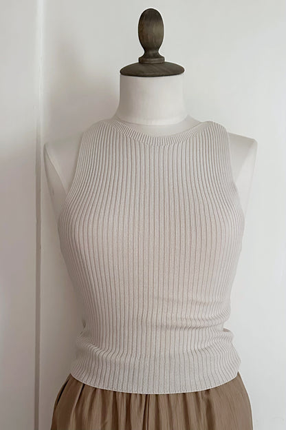 Gestricktes Viskosetop mit Bateau