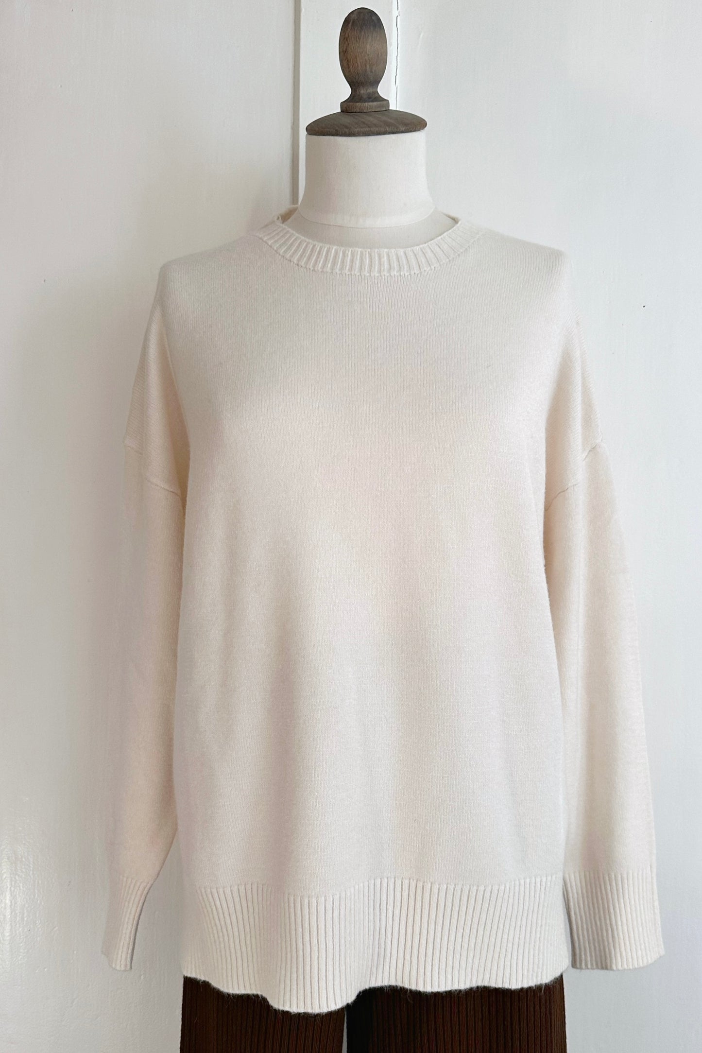 Weicher Strickpullover mit Rundhals