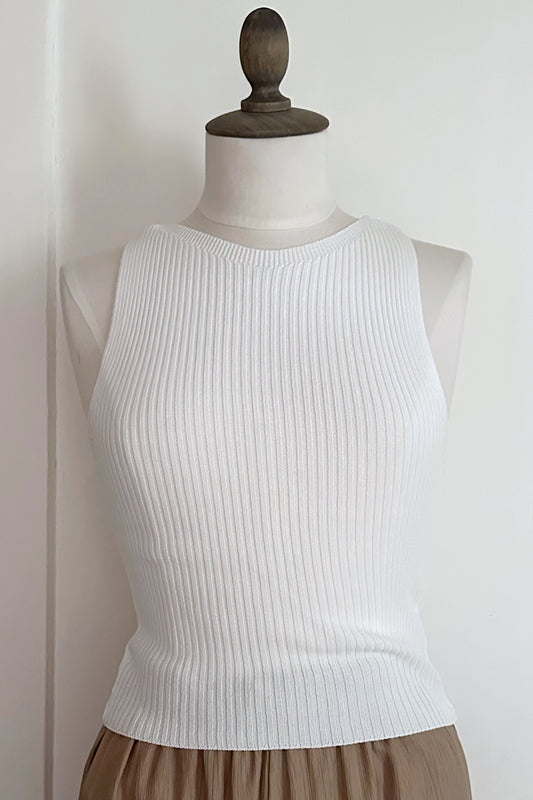 Gestricktes Viskosetop mit Bateau