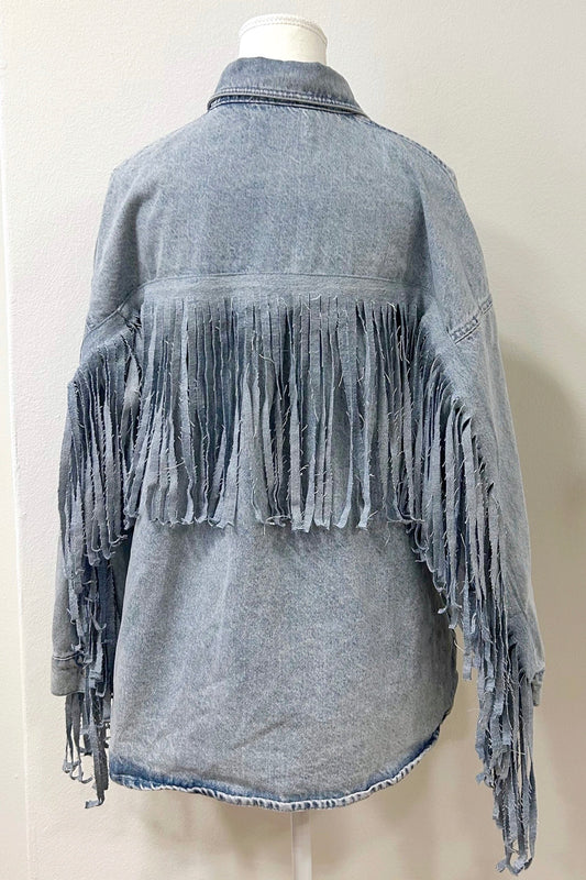 Handgemachte Jeansjacke mit Fransen