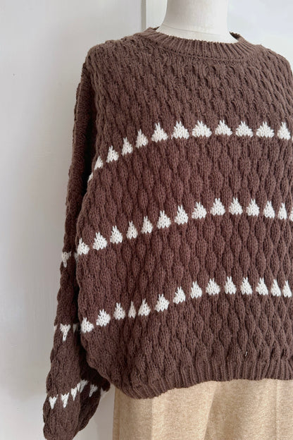 Grober Winterpullover mit Muster