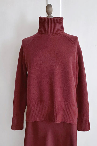 Pullover mit Turleneck und Knöpfen